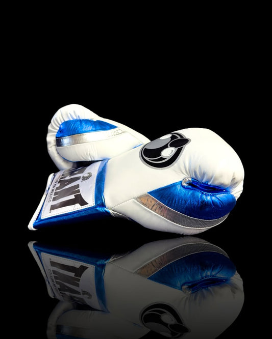 Grant Pro Fighting Boxing Gloves - White & Blue